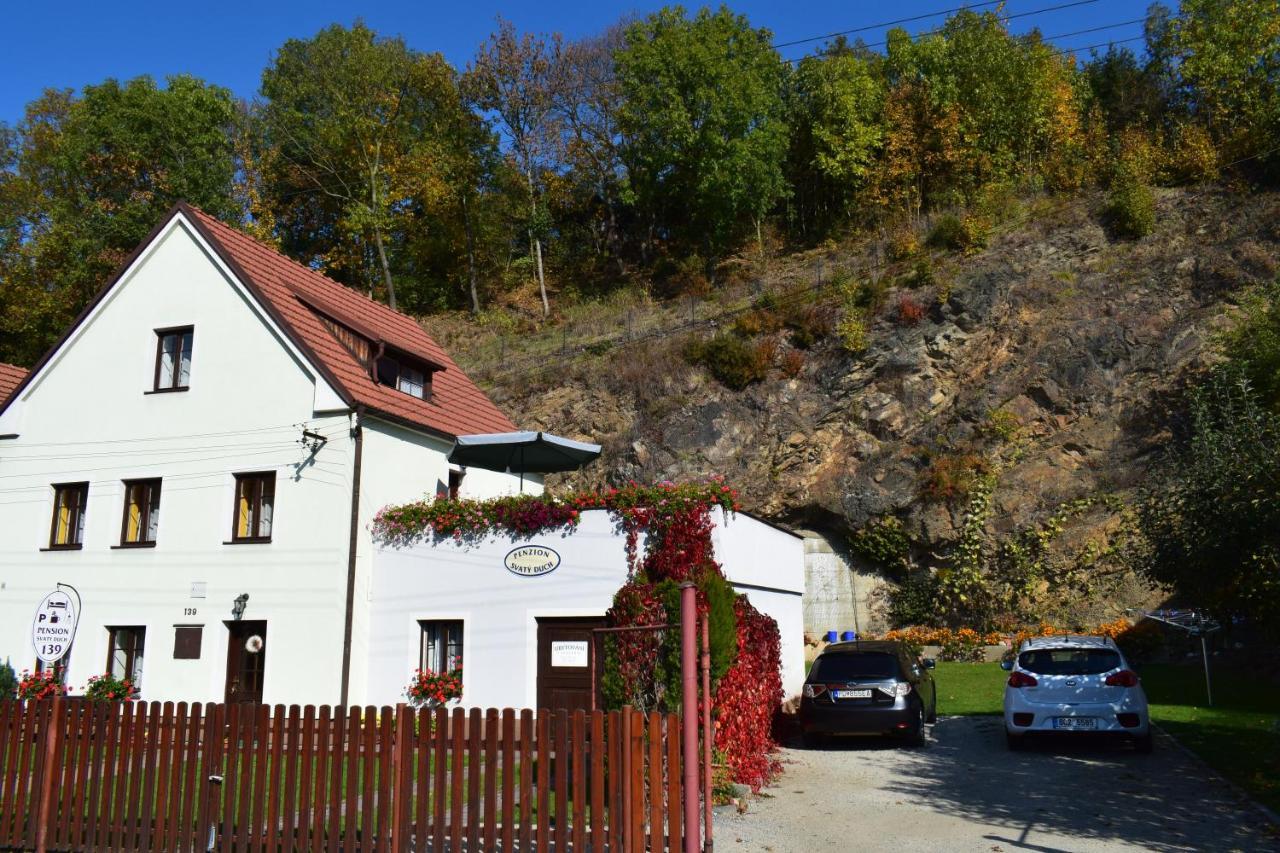 Penzion Sv. Duch チェスキー クルムロフ エクステリア 写真