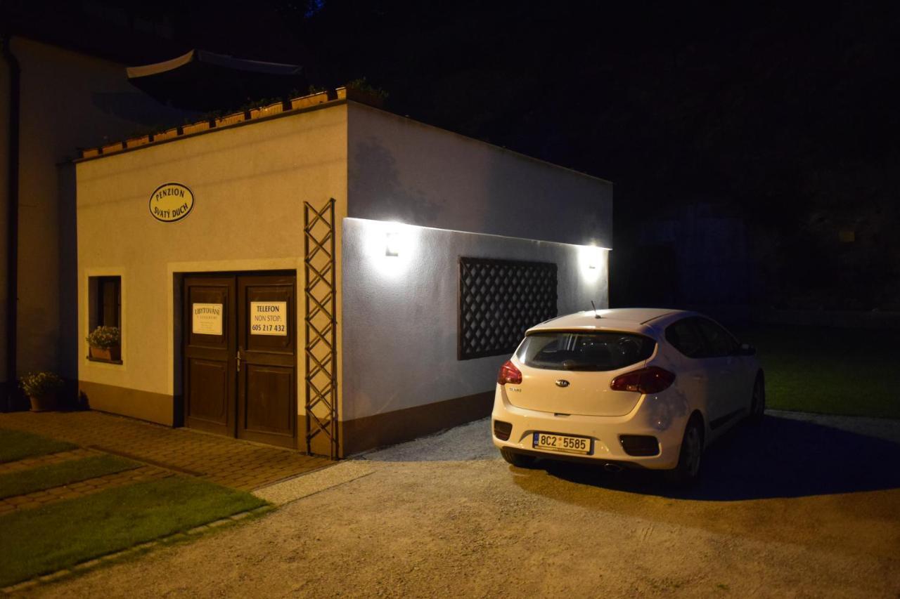 Penzion Sv. Duch チェスキー クルムロフ エクステリア 写真